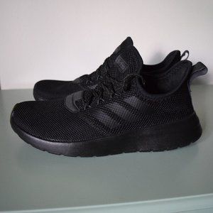 NWT Mens black adidas sneaker size 7